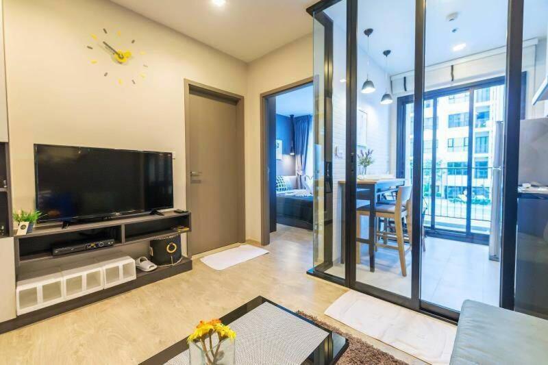 The Base Central Pattaya Seaview Exteriör bild