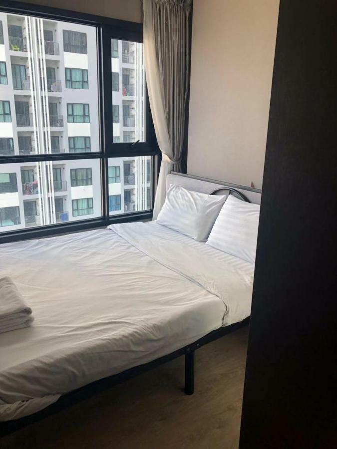 The Base Central Pattaya Seaview Exteriör bild